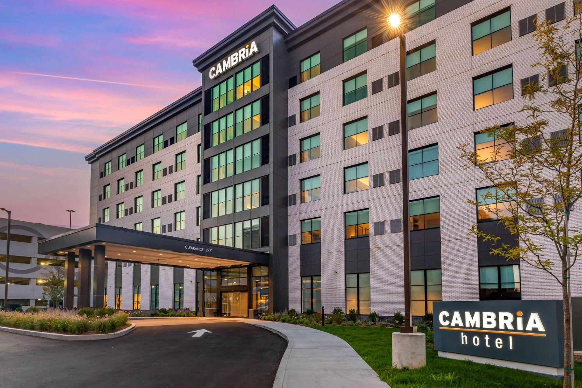 Cambria Hotel New Haven University Area ภายนอก รูปภาพ